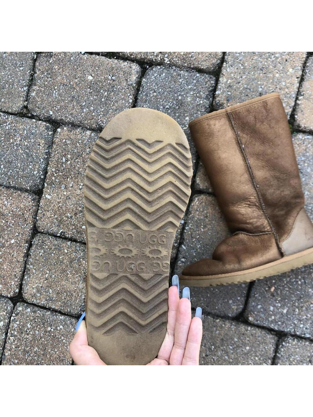 UGG Australia Women's Metallic Bronze Winter Boots - Picture 3 of 4